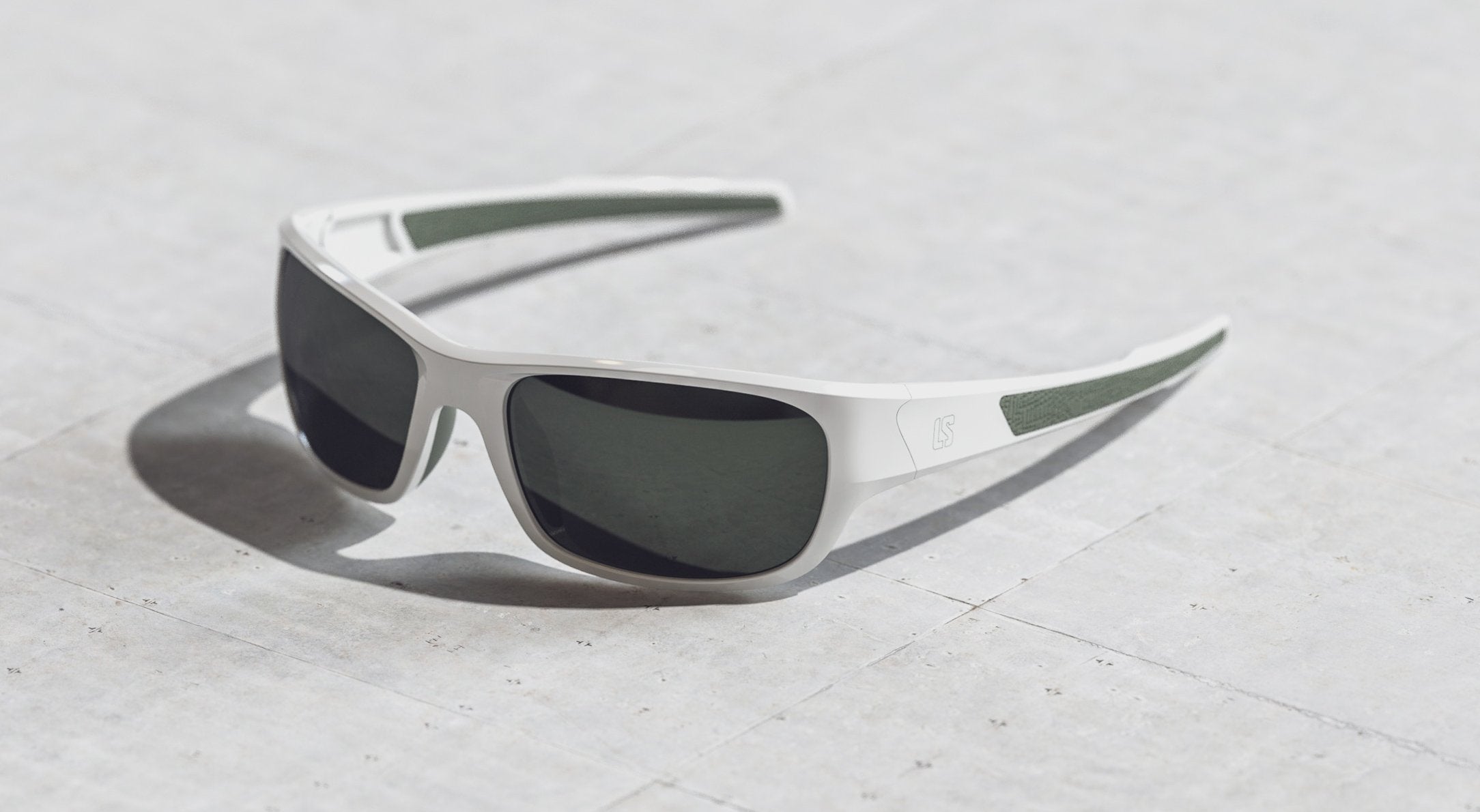 Lunettes de soleil Lousbol Allos blanches avec verres polarisés